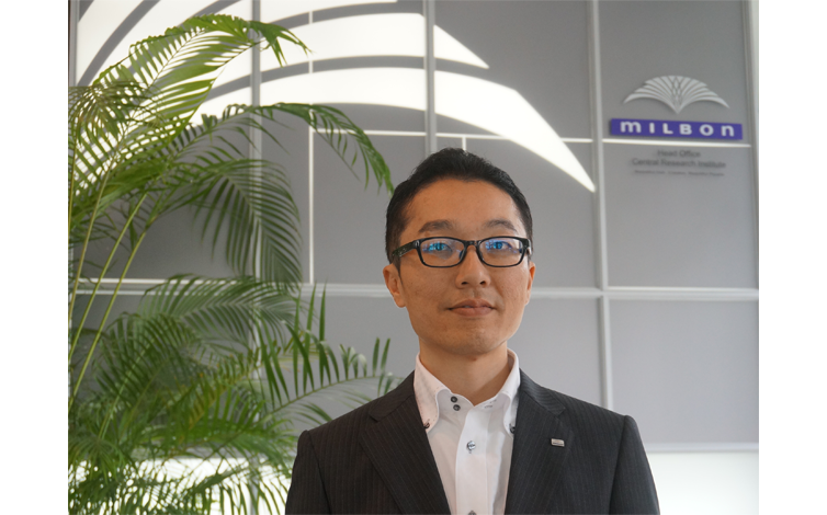 株式会社ミルボン 経営戦略部 情報企画グループ 情報企画室 岡﨑 鉄夫 氏